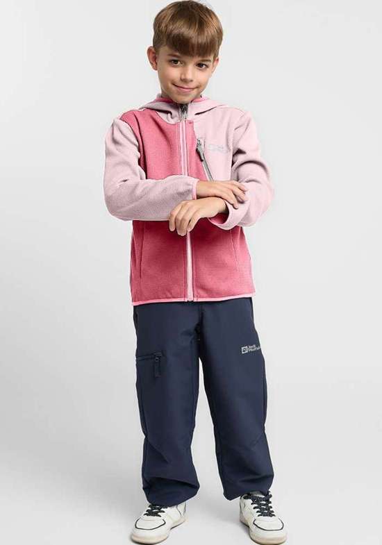 Уличная куртка с капюшоном