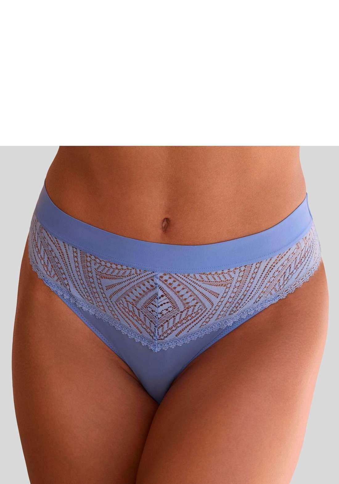 Стринги с модным поясом и графичным кружевом. Clemence