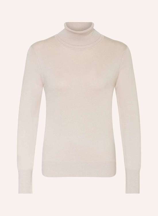 Пуловер с высоким воротником