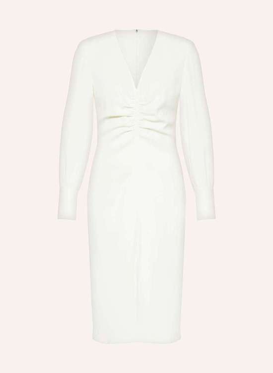 Платье-футляр