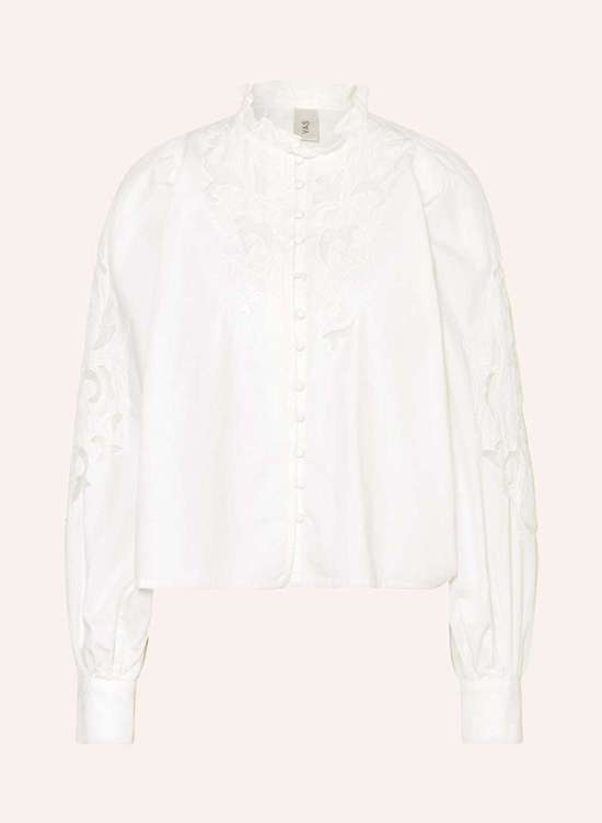 Блузка с дырочным кружевом