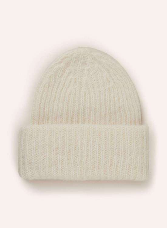 Шапка из альпаки NOLI