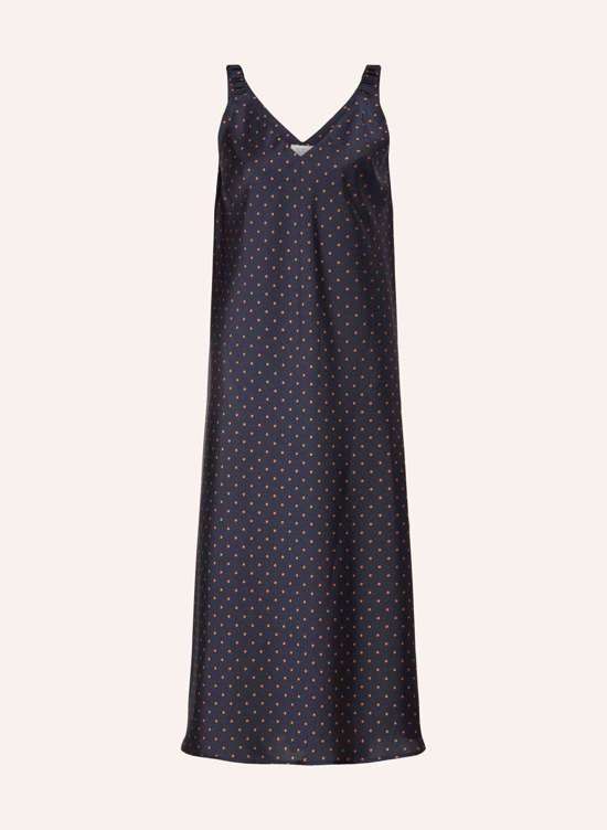 Атласное платье