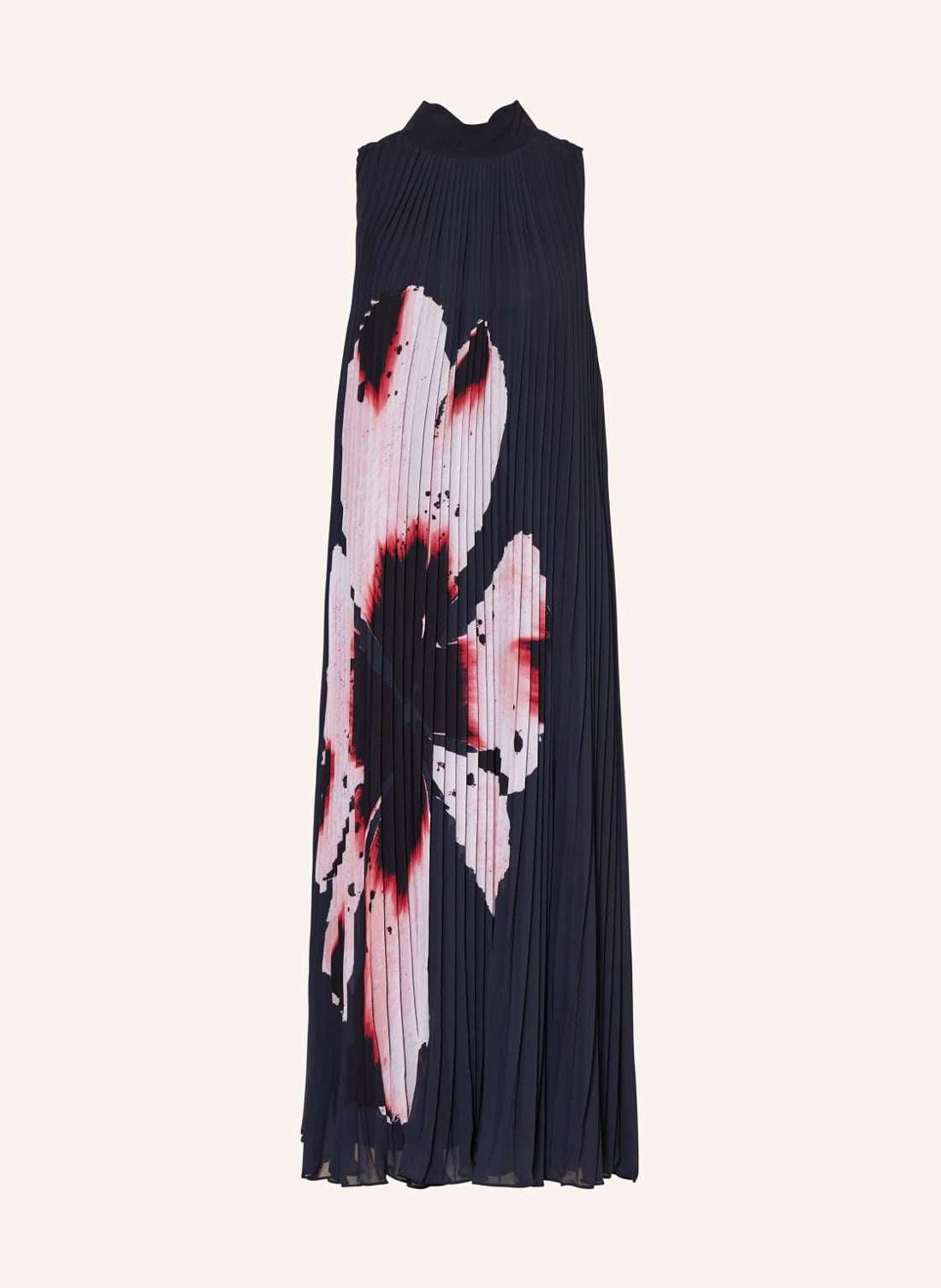 Плиссированное платье