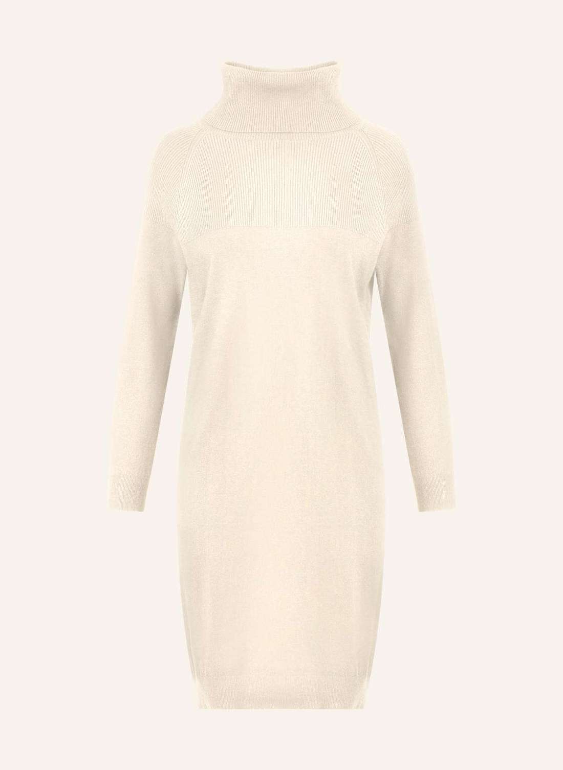 Трикотажное платье