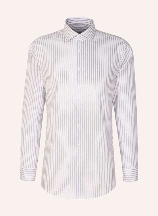 Деловая рубашка стандартного кроя