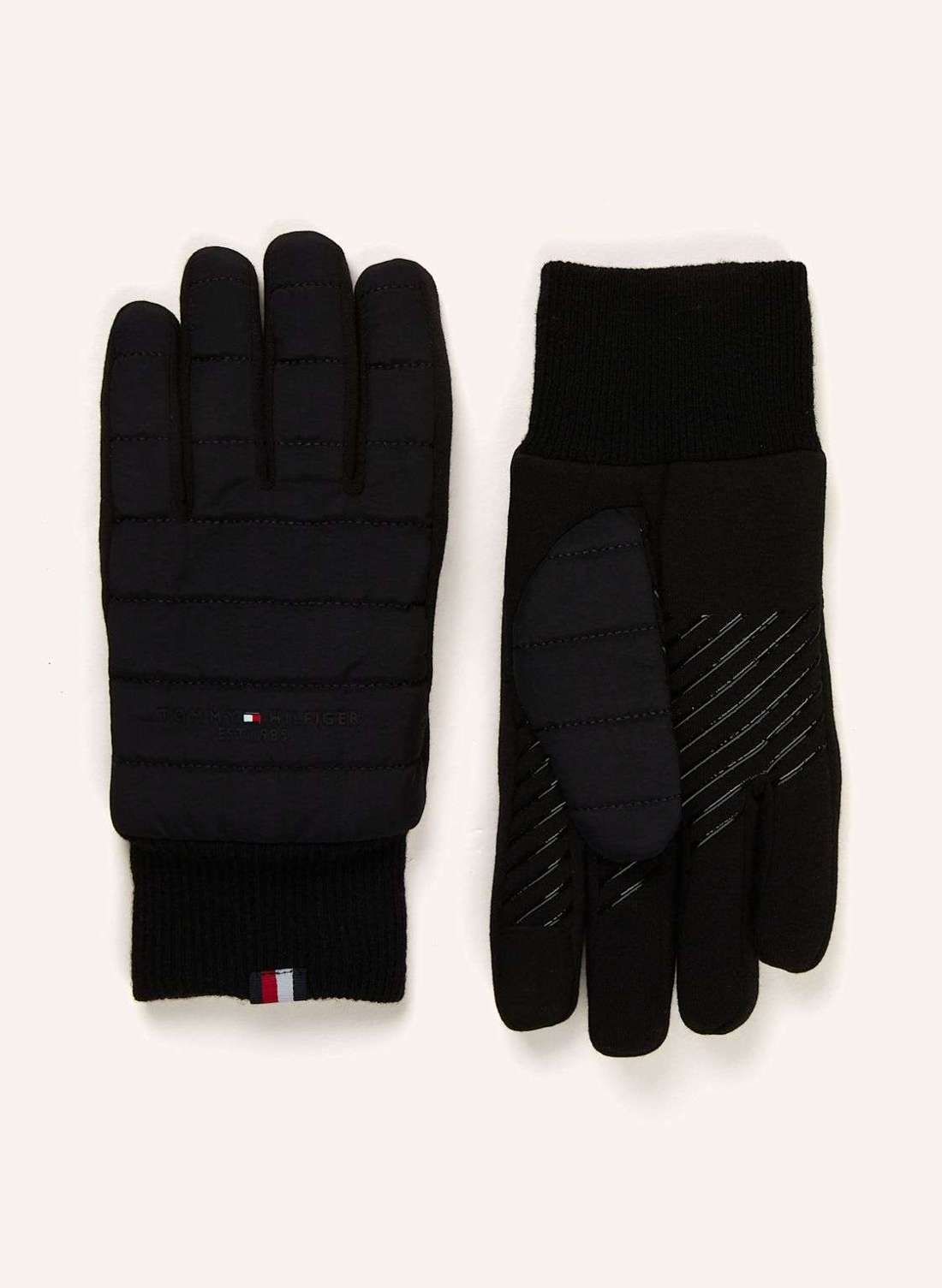 Перчатки из разных материалов