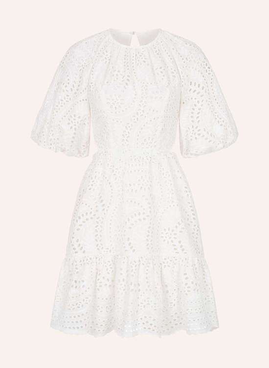 Вышитое мини-платье