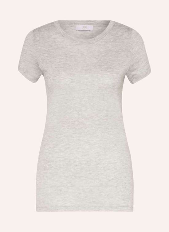 Футболка из блестящей пряжи