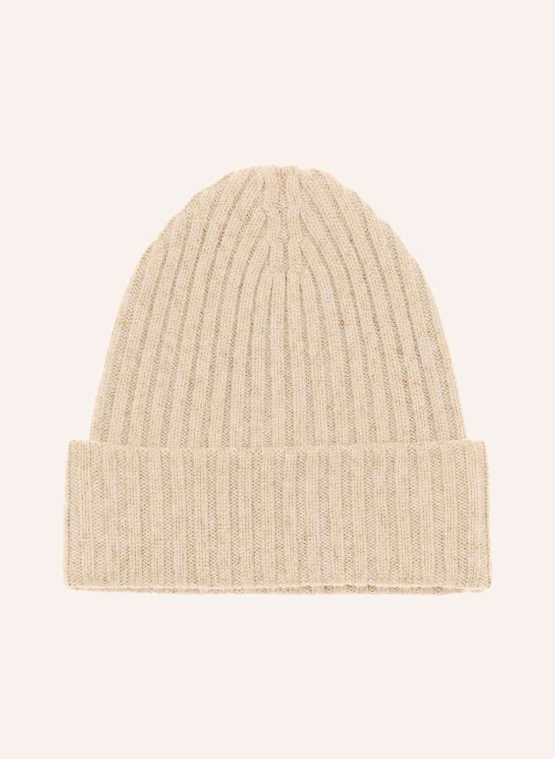 Вязаная шапка