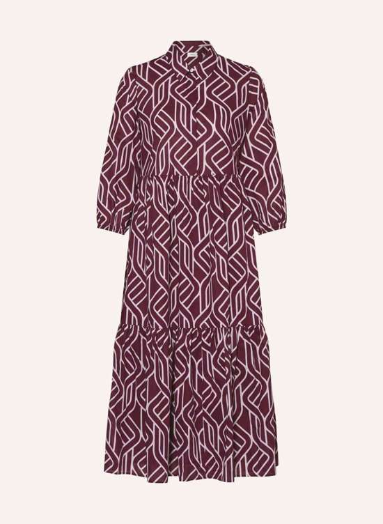 Платье с рукавами 3/4