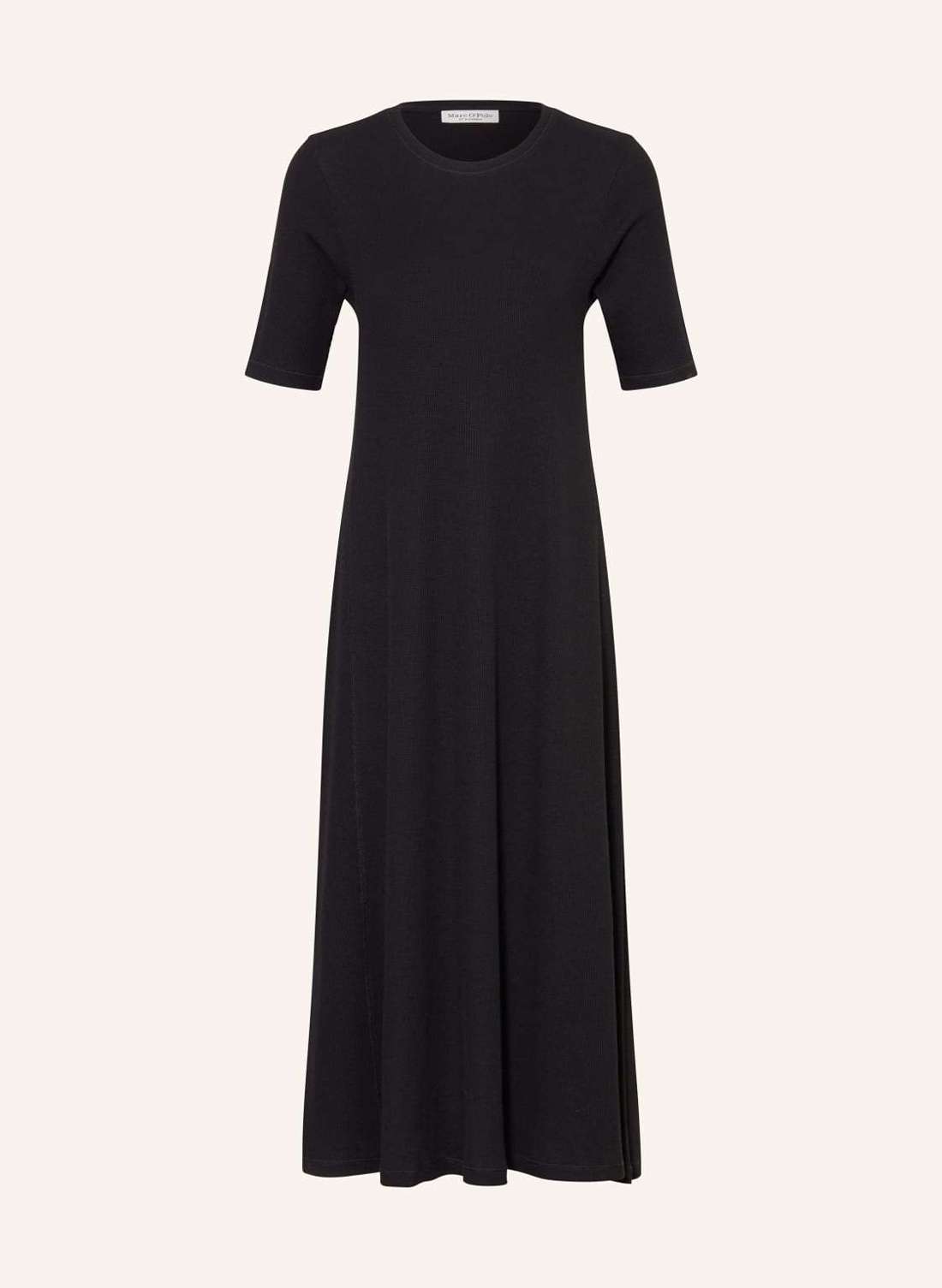 Трикотажное платье