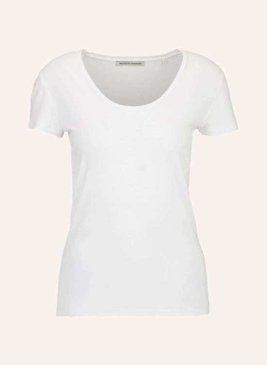 Футболка с глубоким круглым вырезом и рукавом 1/2