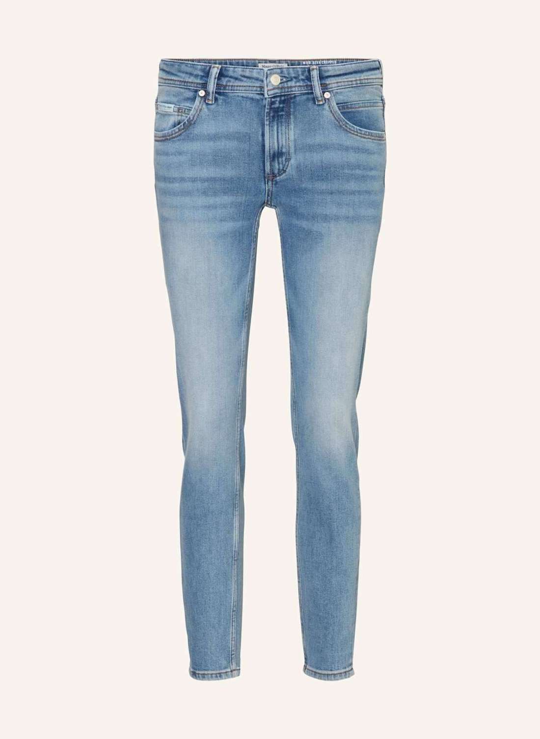 Модель джинсов альва