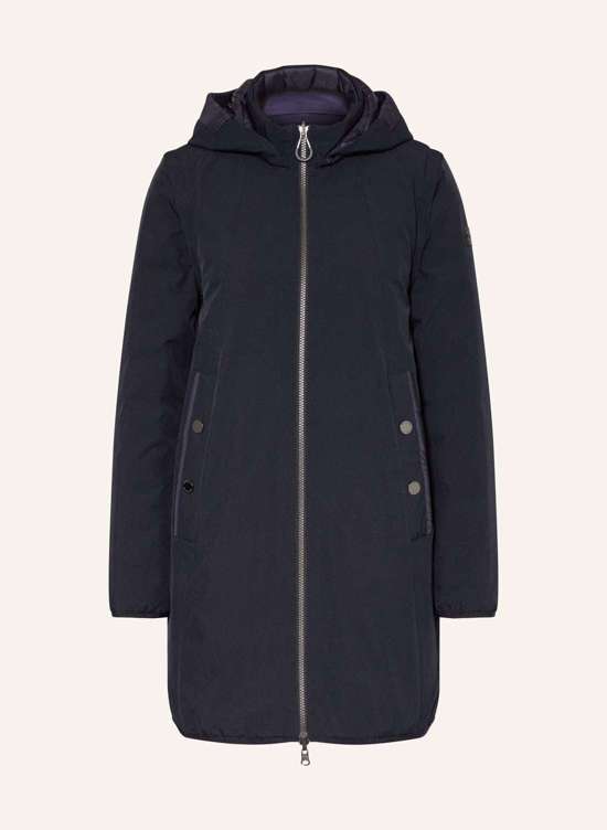 Двусторонняя куртка со съемными рукавами.