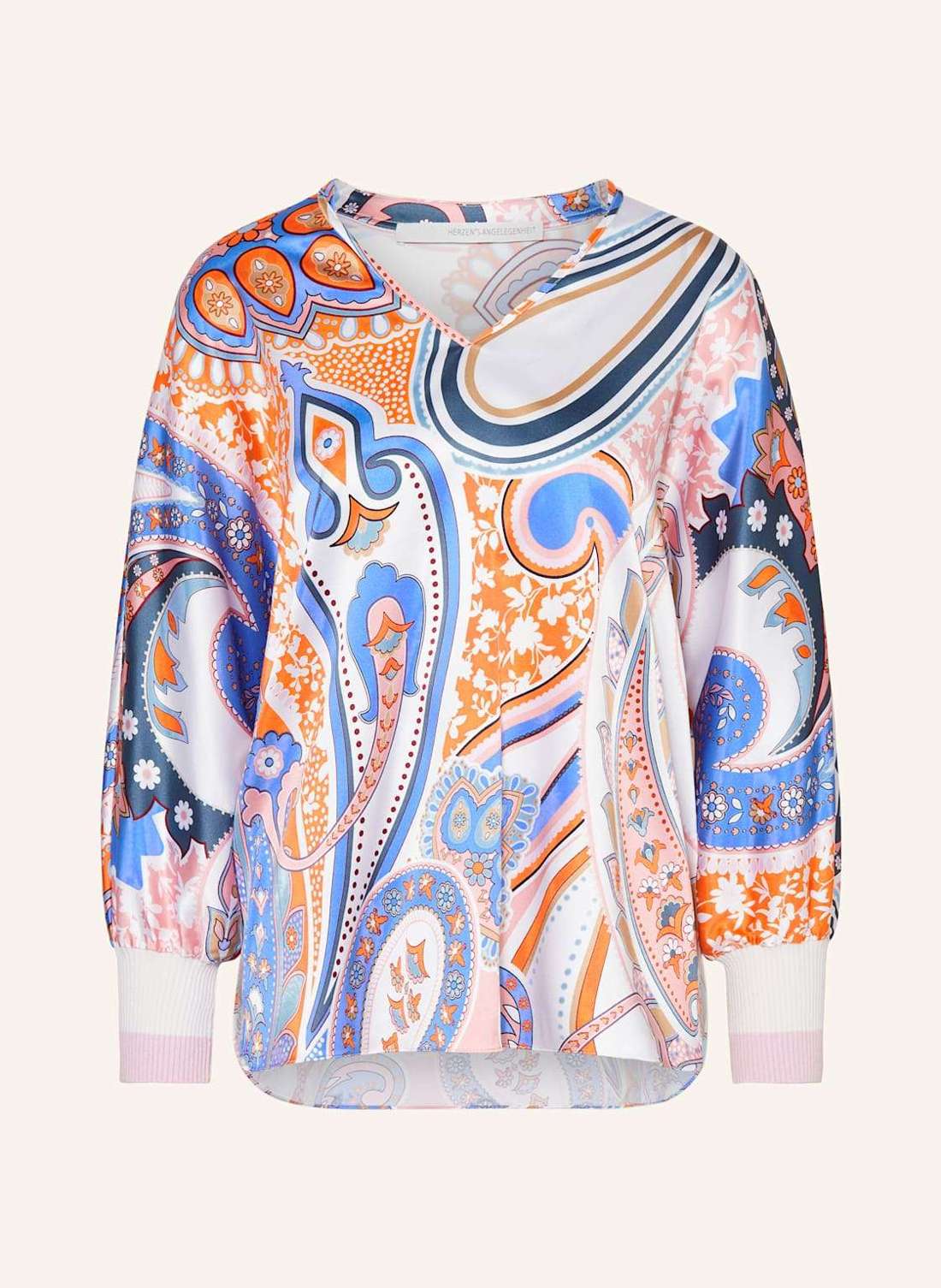 Шелковая блузка-рубашка