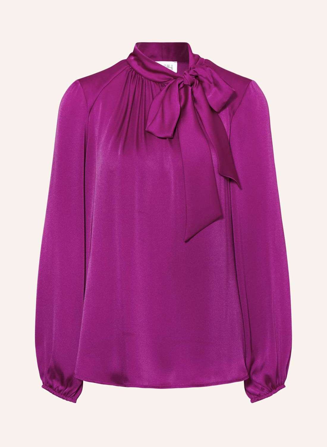 Атласная блузка с завязками на воротнике
