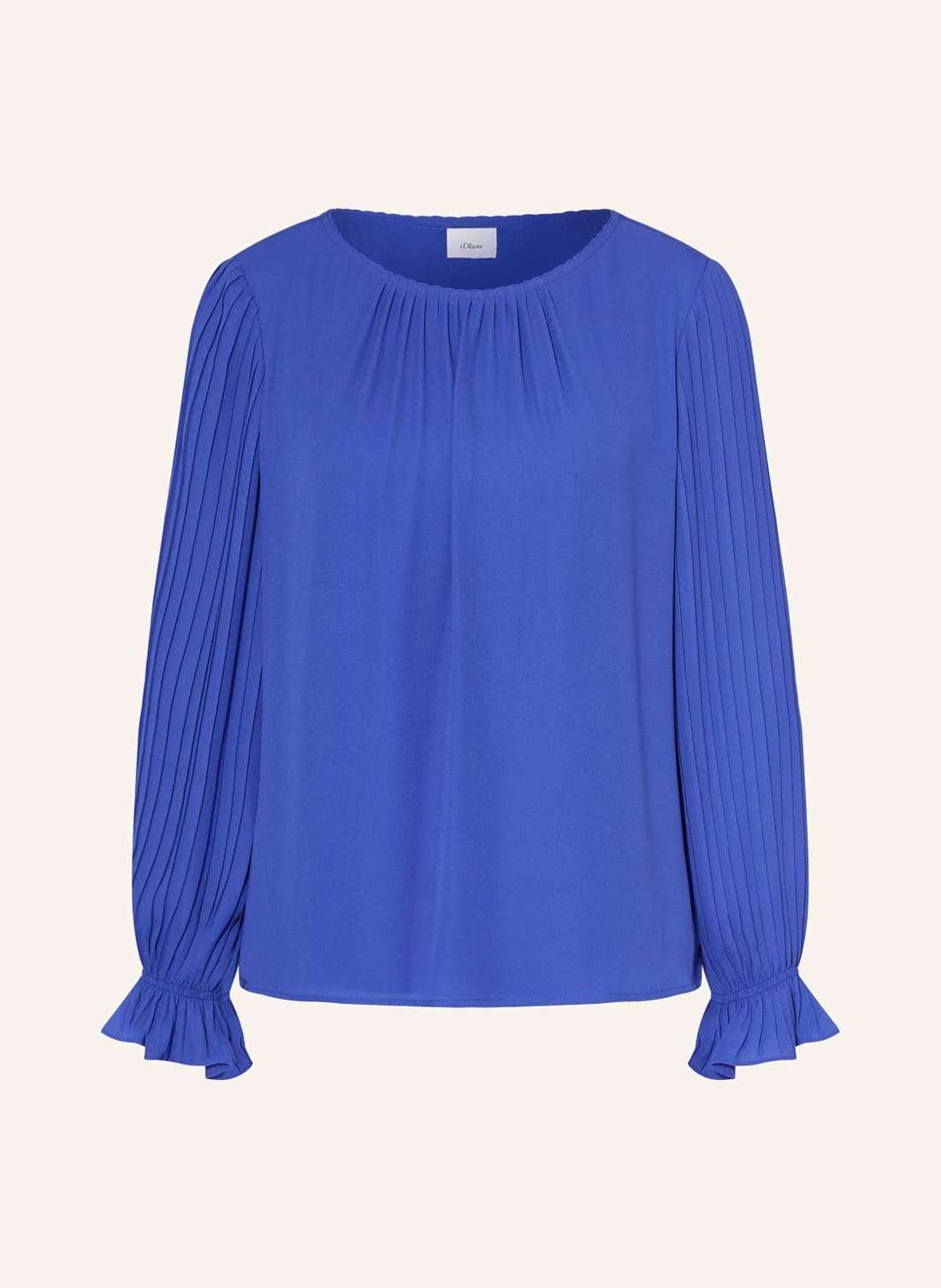 Блузка-рубашка со складками