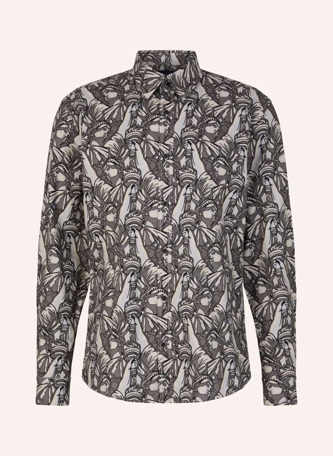 Рубашка современного кроя