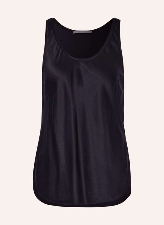 Топ из шелкового атласа