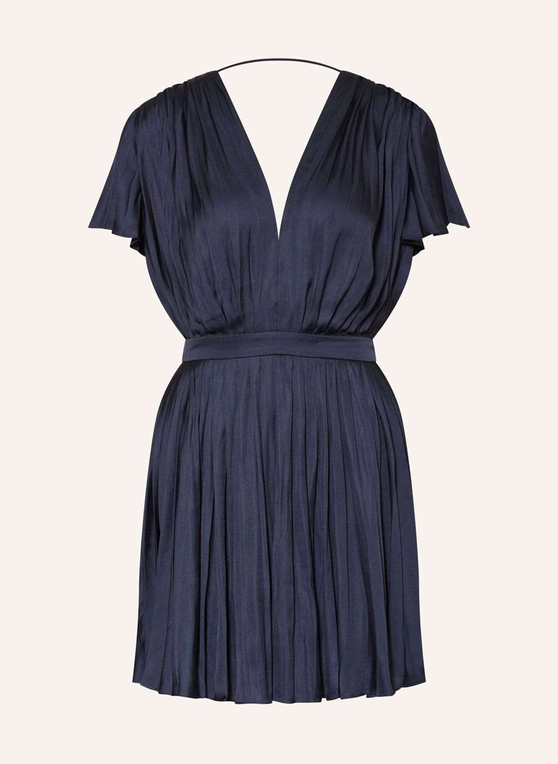 Атласное платье со складками