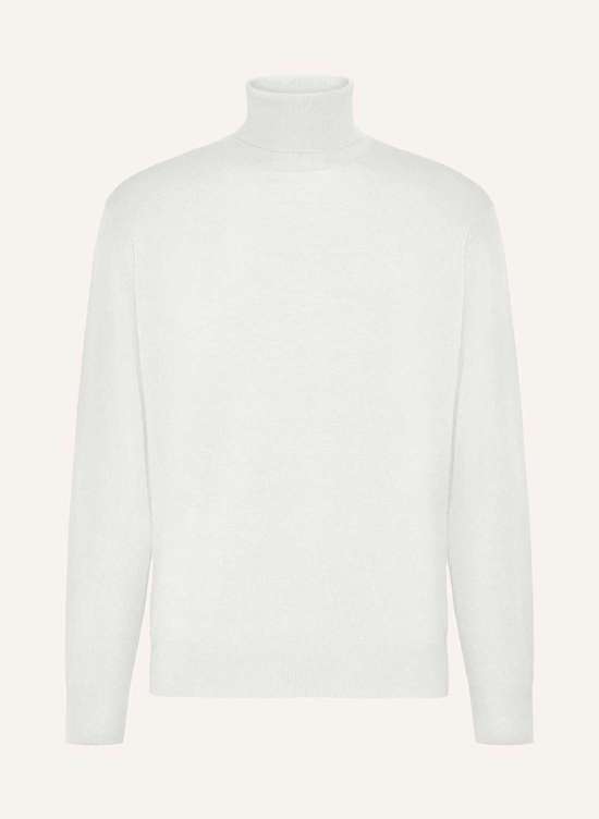Пуловер с высоким воротником