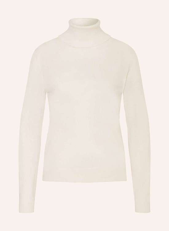 Пуловер с высоким воротником