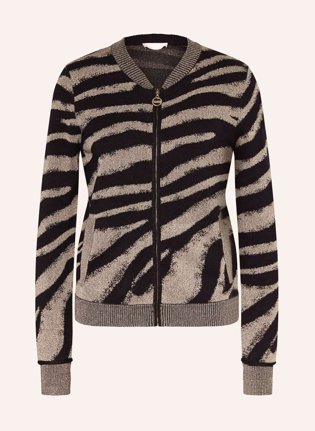 Кардиган из блестящей пряжи