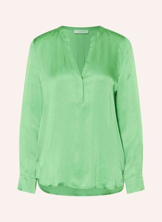 Атласная блузка