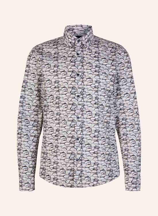 Рубашка современного кроя