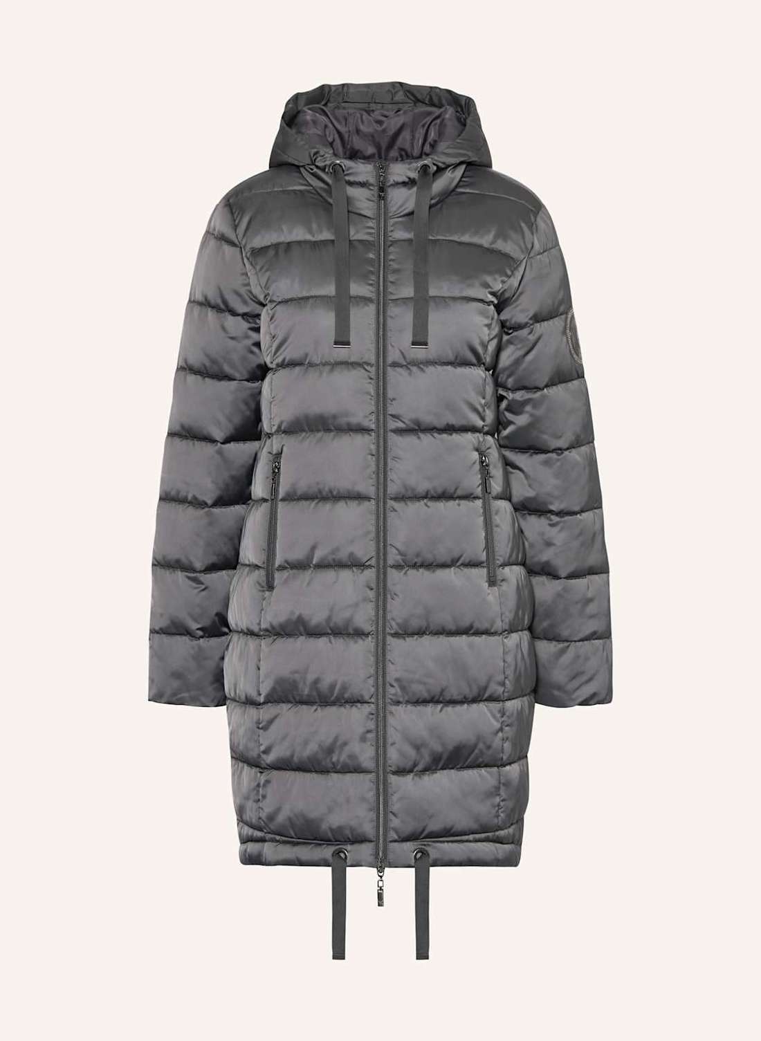 Стеганое пальто с драгоценными камнями