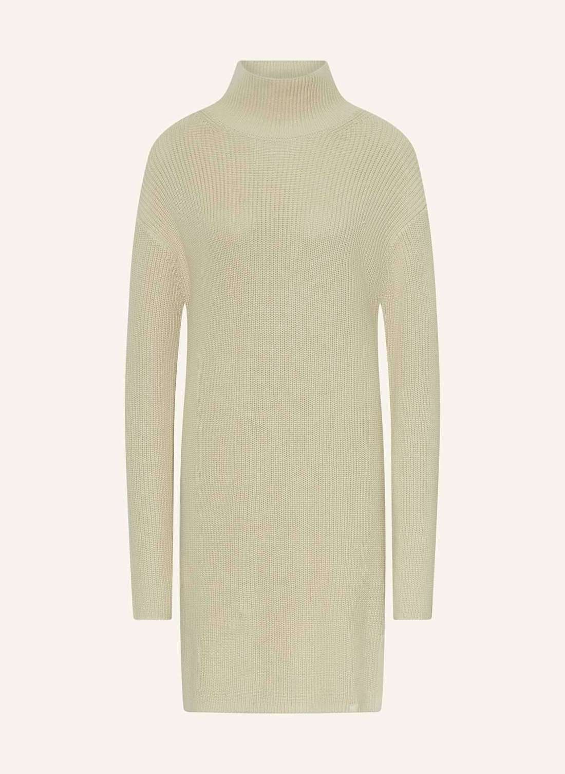 Трикотажное платье