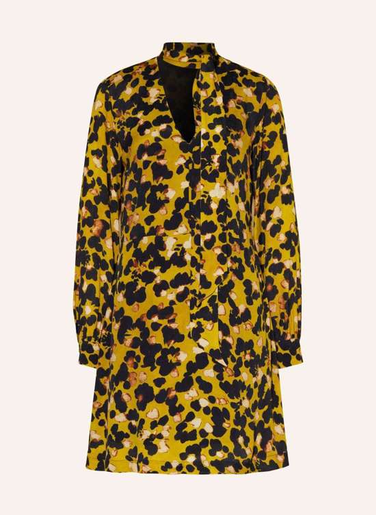 Платье с бантом