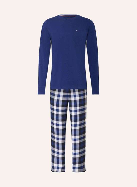 Комплект: пижама и тапочки