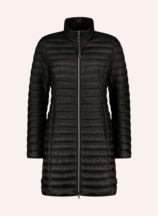 Стеганое пальто