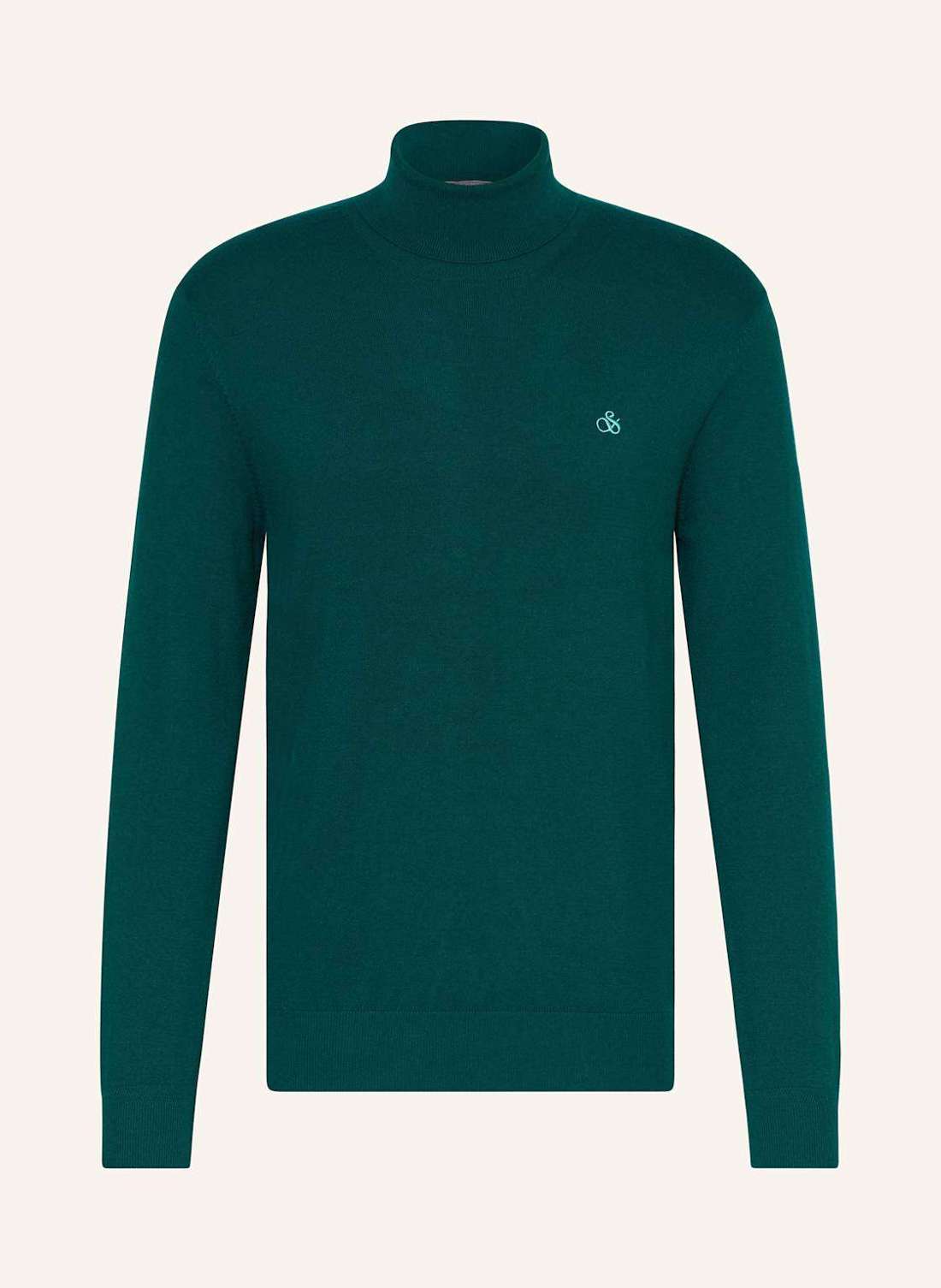 Пуловер с высоким воротником