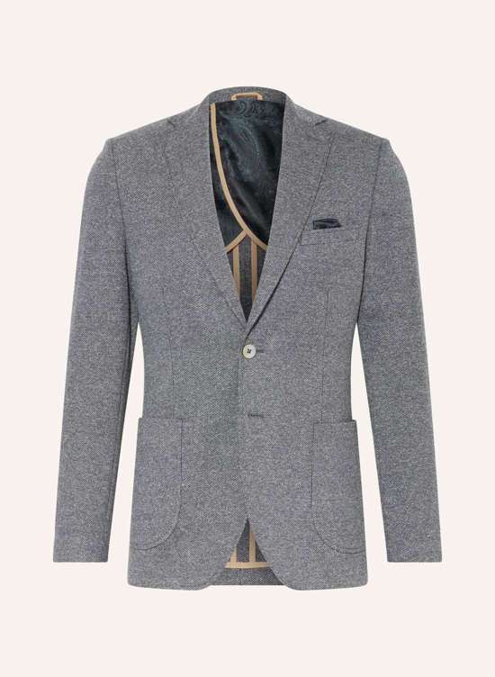 Пиджак узкого кроя