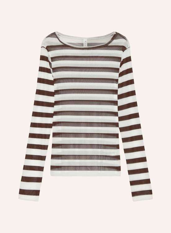 Лонгслив из сетки.