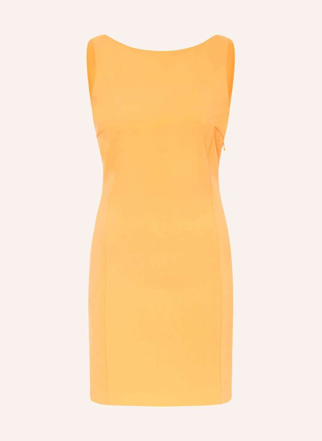 Платье-футляр