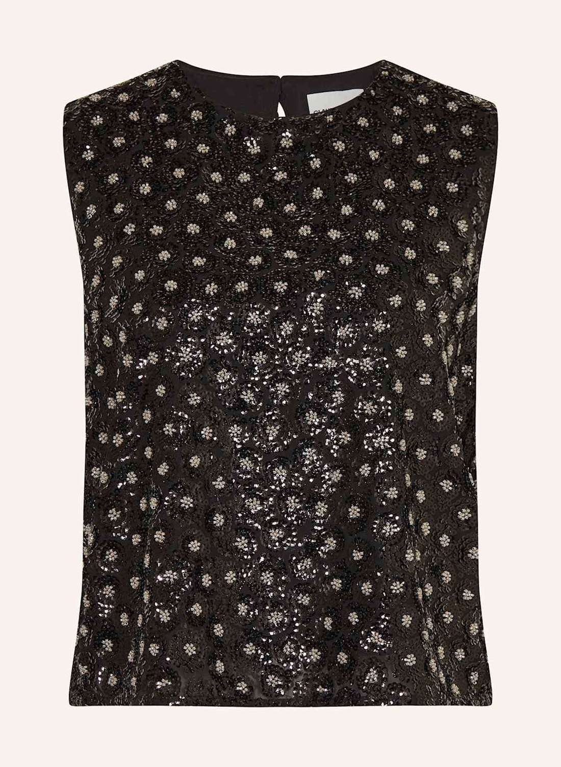 Верх блузки с пайетками и декоративными бусинами