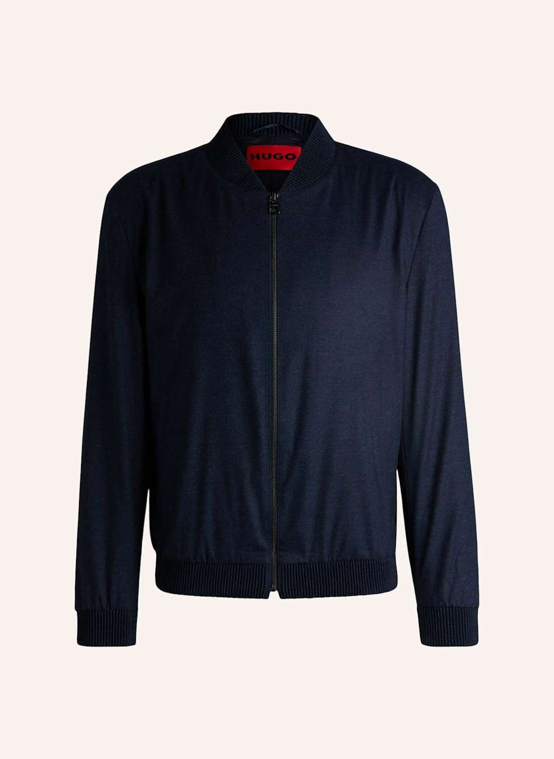 Узкий пиджак UKASHI232X