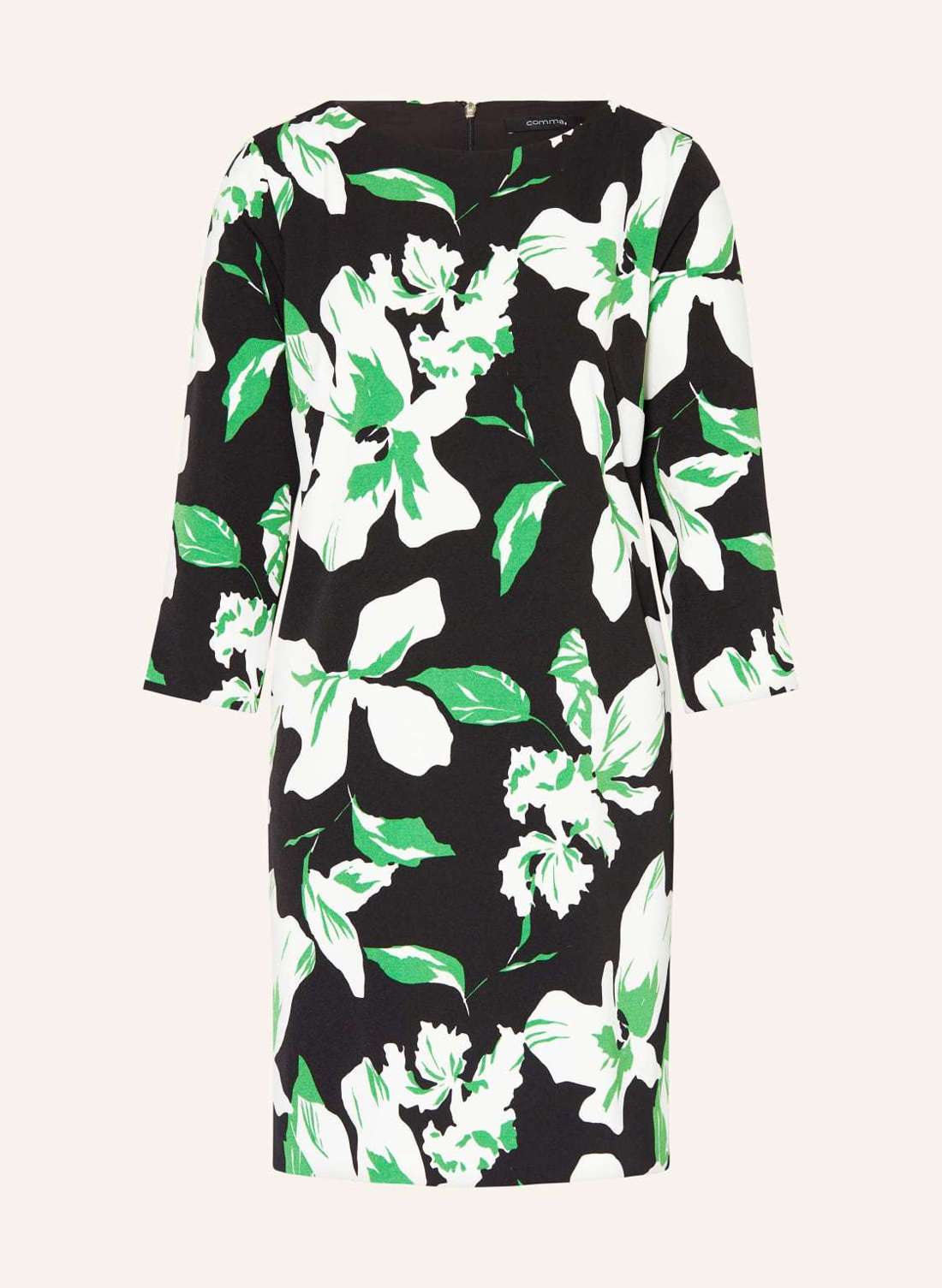 Платье с рукавами 3/4