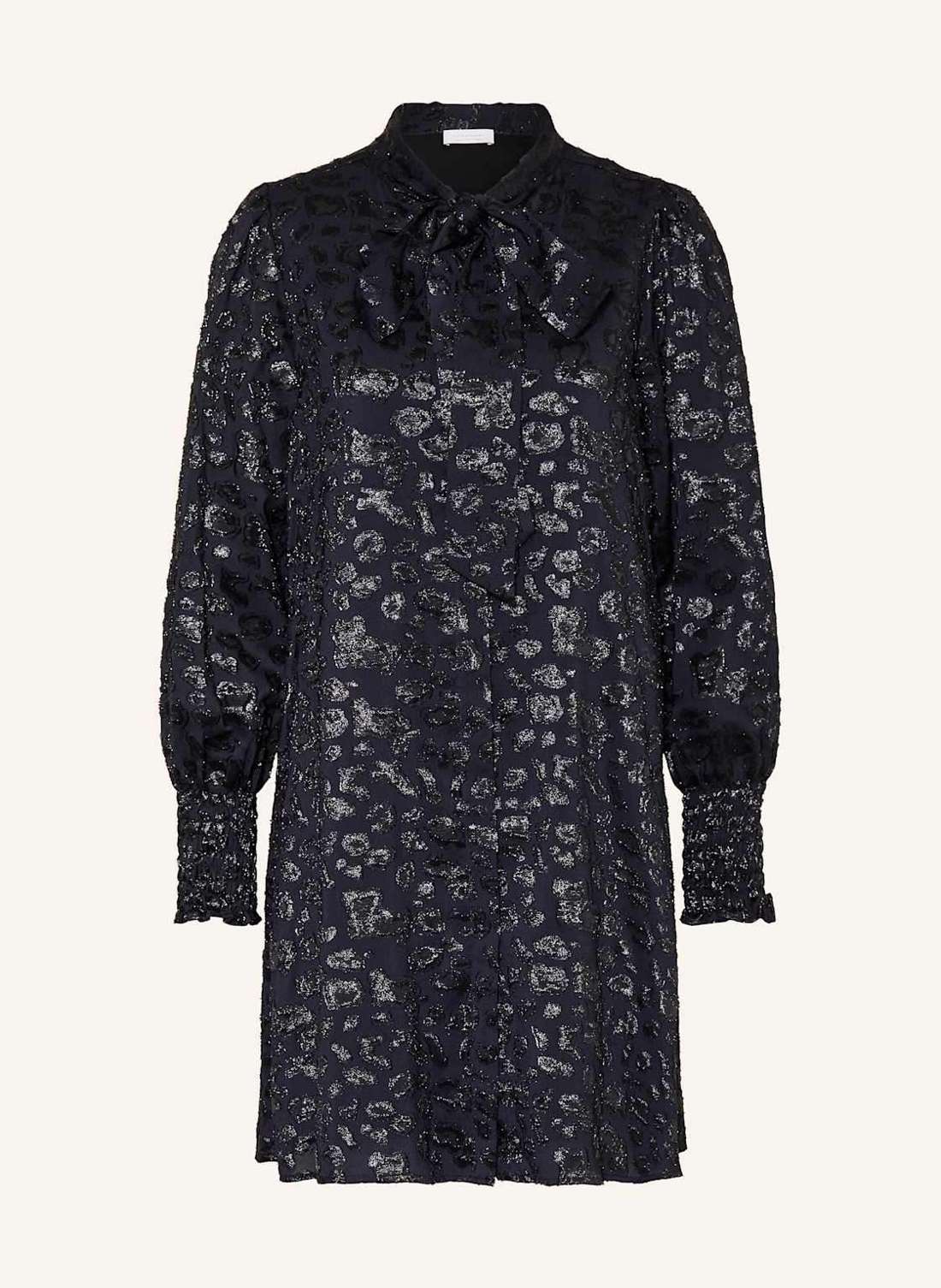 Платье-рубашка с галстуком-бабочкой