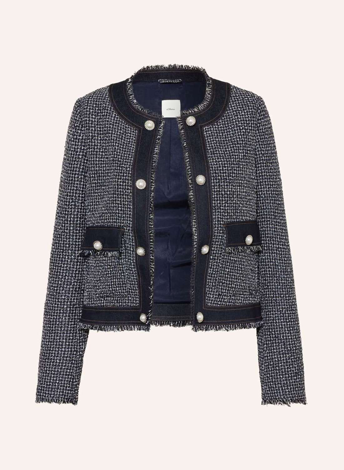 Блейзер с декоративным жемчугом