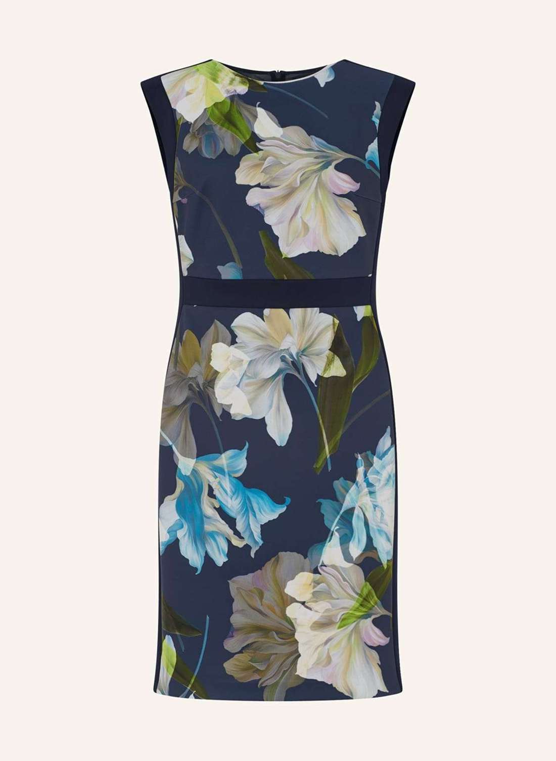 Платье-футляр