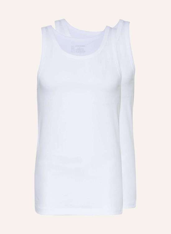 В упаковке 2 майки