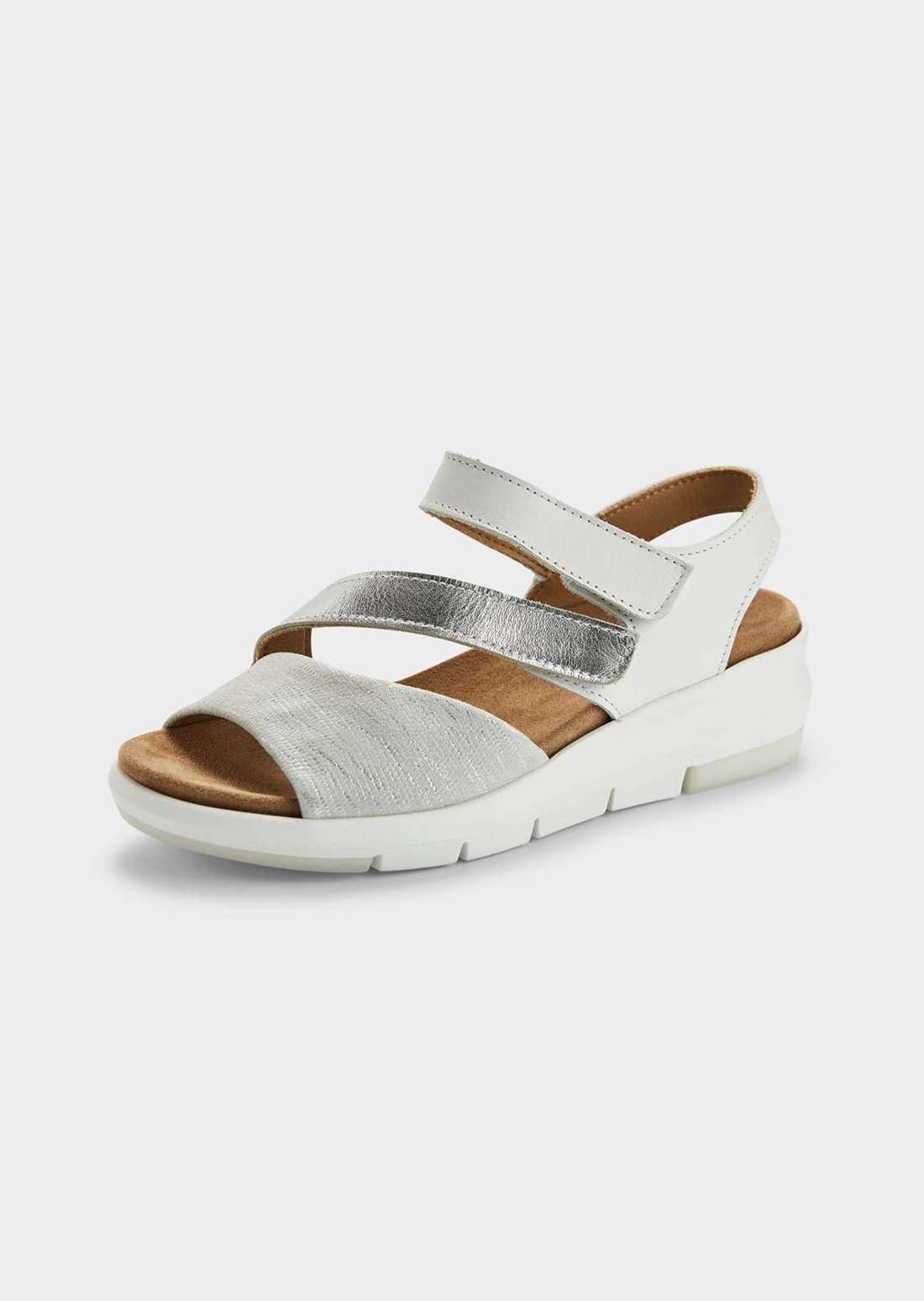 Сандалии с регулируемым ремешком на липучке.