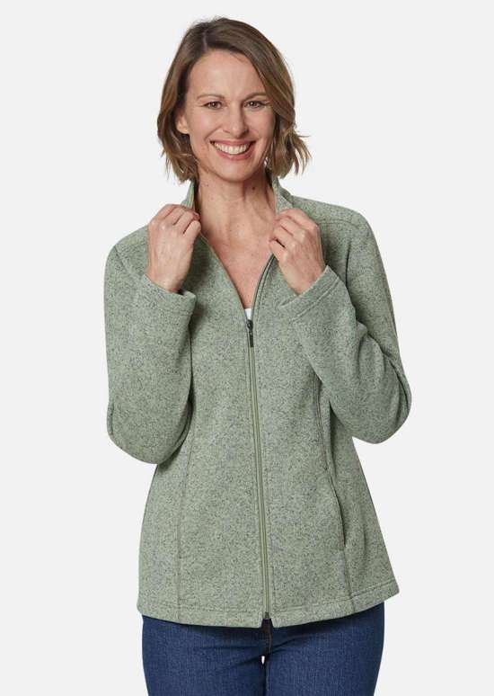 Приятная мягкая вязаная куртка из флиса