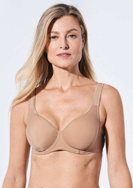 Бюстгальтер на косточках с формованными чашками на подкладке