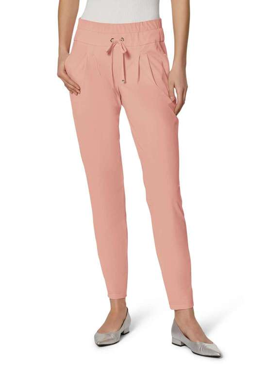 Спортивные брюки